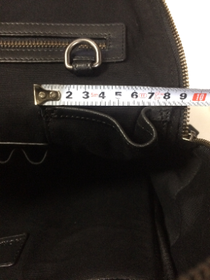 リュック中_小ポッケ右ヨコ