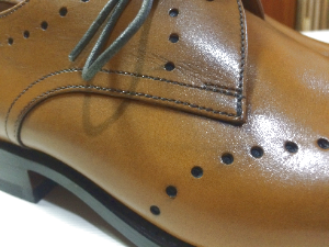 ブライス・オーク外羽根縫製