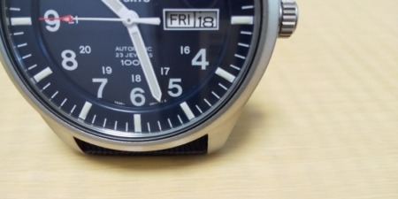 SNZG11 10気圧防水