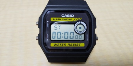 F-94WA-9JFストップウォッチ